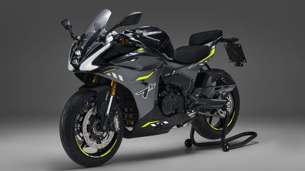 Benelli Tornado 400 Features & Specifications